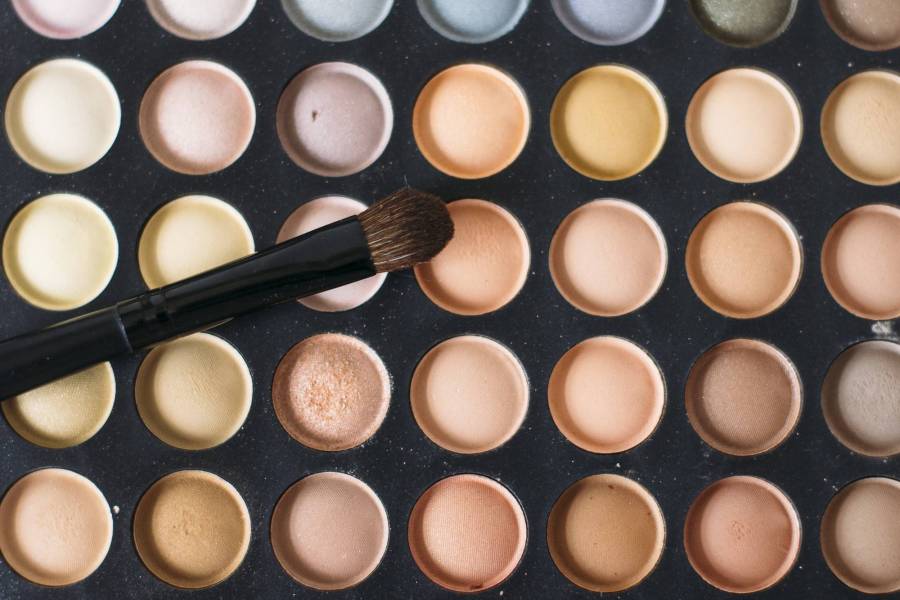 Jak dobrze dobrać kolor podkładu Annabelle Minerals?